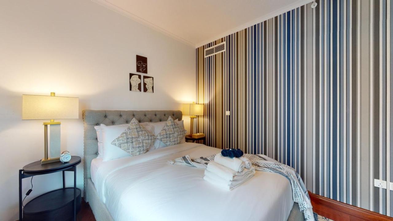 Stylish 2-bed Burj Khalifa And Fountain Views Apartment Dubai