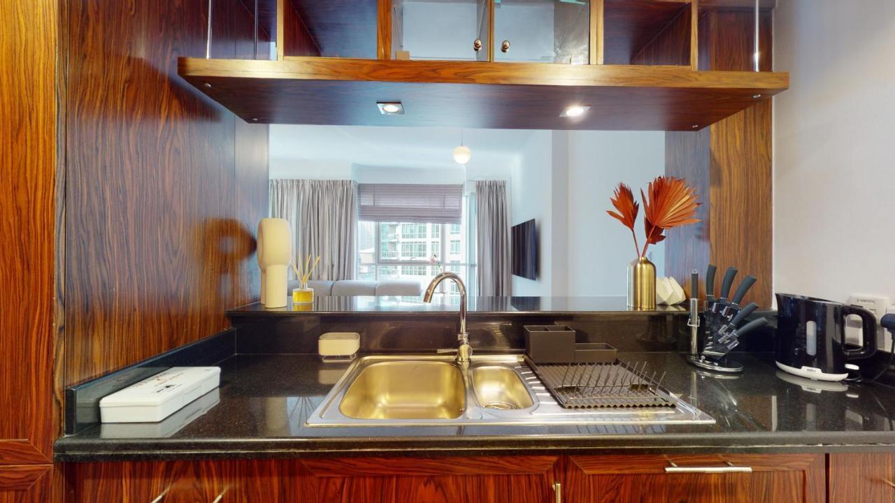 Stylish 2-bed Burj Khalifa And Fountain Views Apartment Dubai