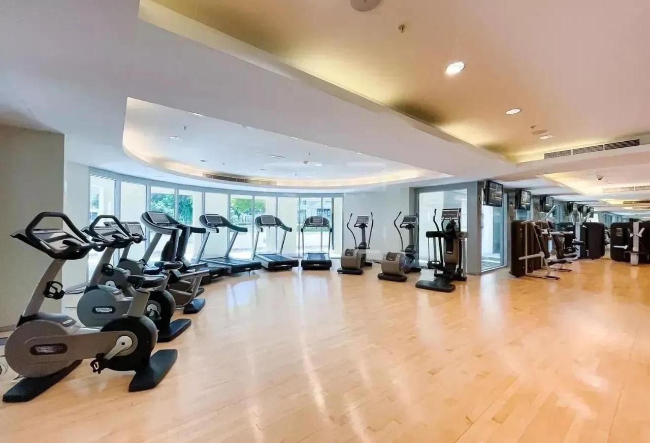 Stylish 2-bed Burj Khalifa And Fountain Views Apartment *