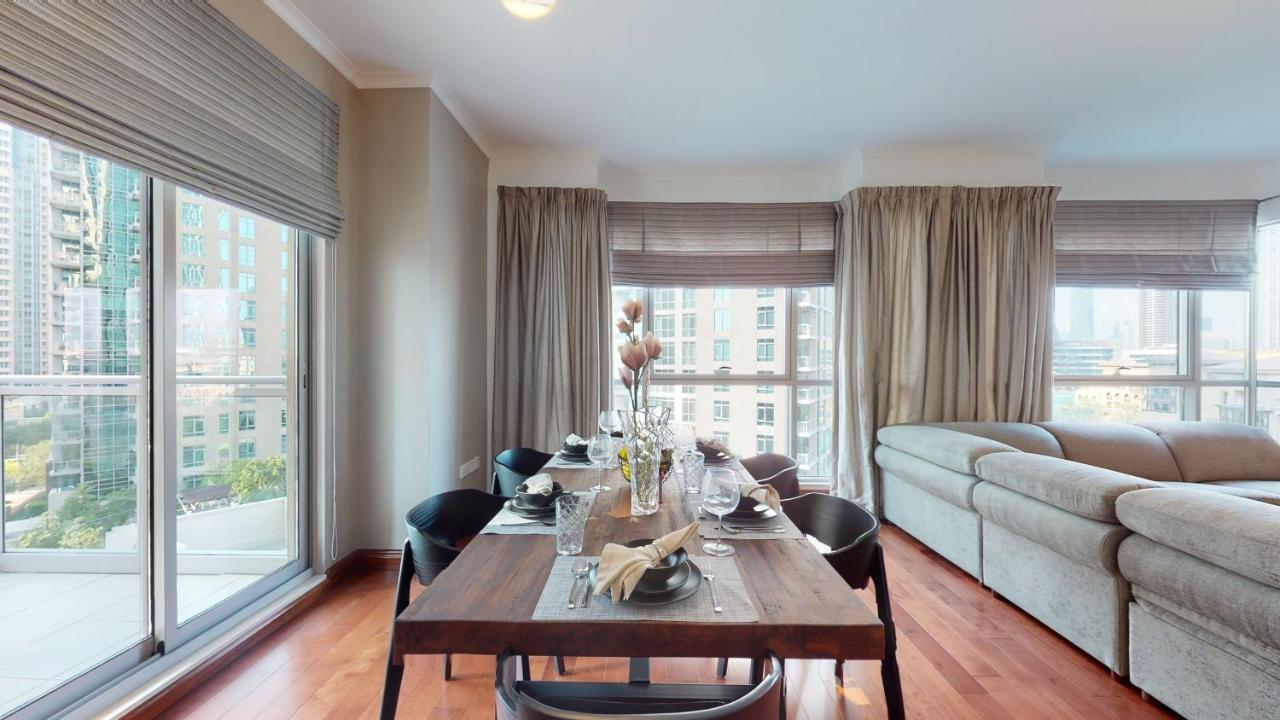 Apartment Stylish 2-bed Burj Khalifa And Fountain Views *