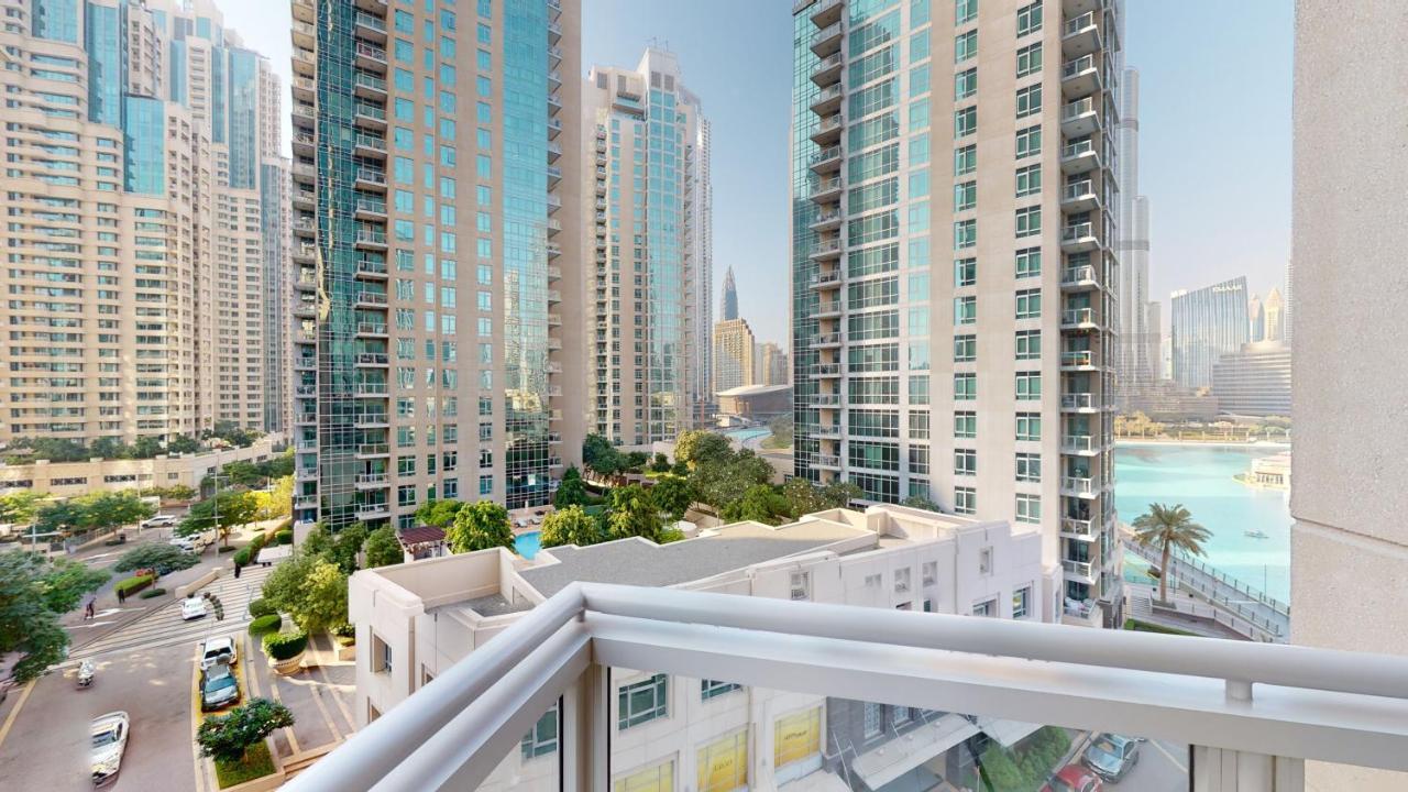 Apartment Stylish 2-bed Burj Khalifa And Fountain Views Dubai
