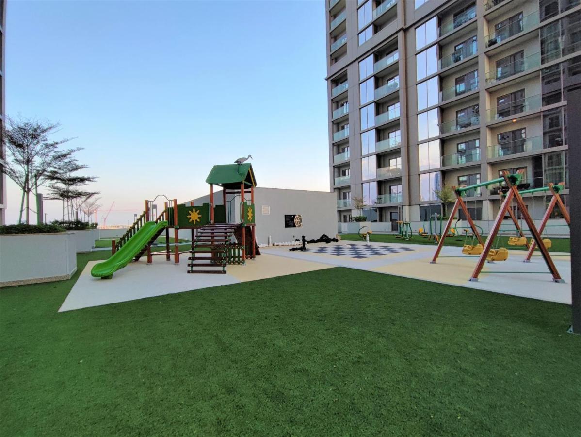 New 2 Bedroom In Meydan - Burj Khalifa View Apartment Dubai