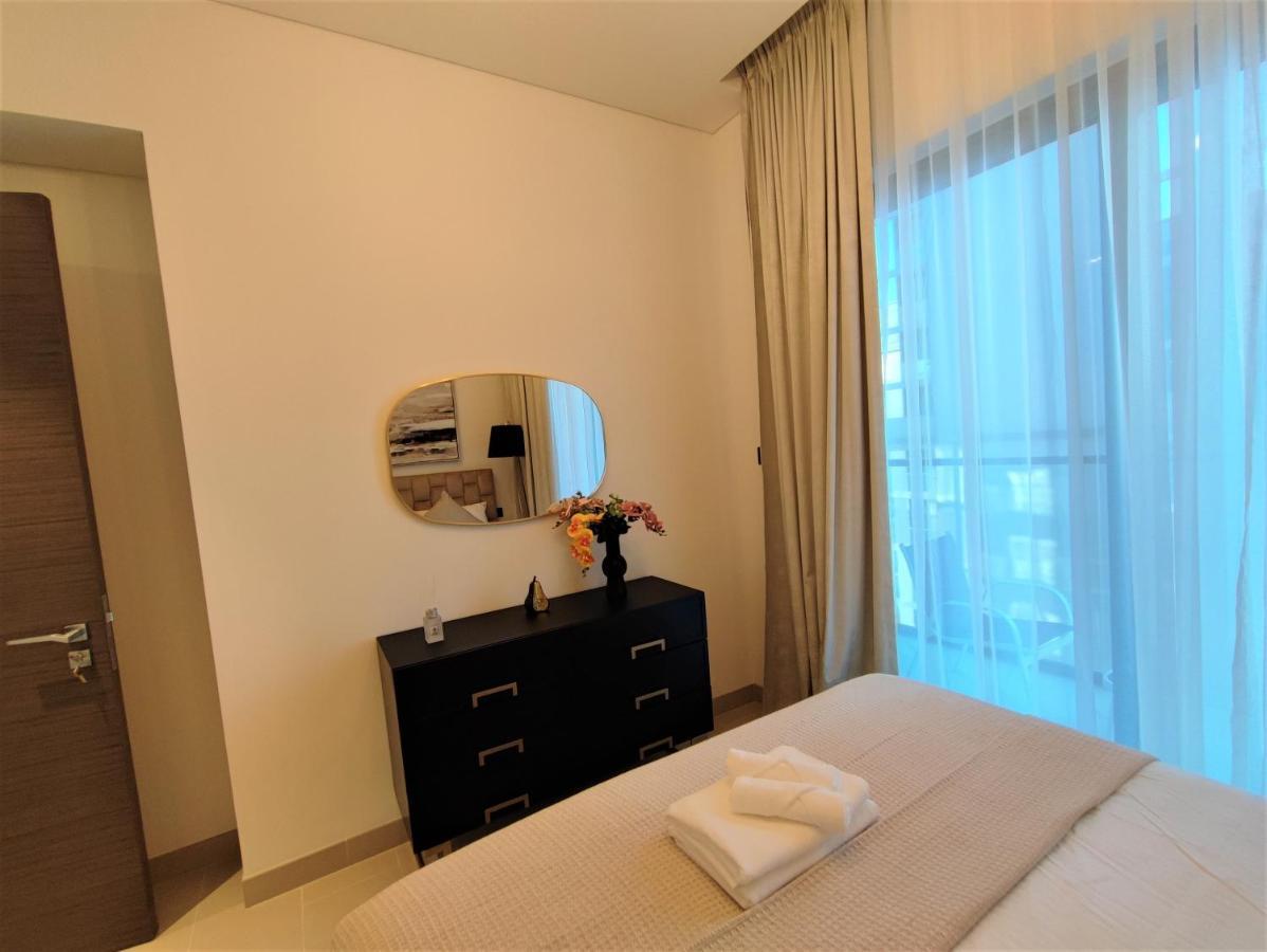 New 2 Bedroom In Meydan - Burj Khalifa View Apartment