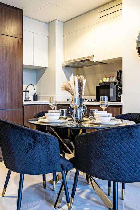 Onyx - Full Burj Khalifa View 2 Bedroom - Downtown *
