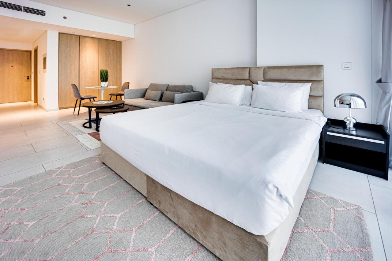 Apartment Stylish In Marquise Square Tower