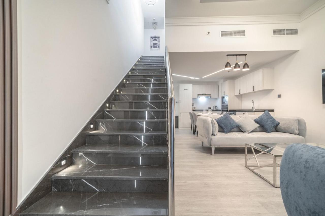 Boutique Luxury Living Near Palm Jumeirah