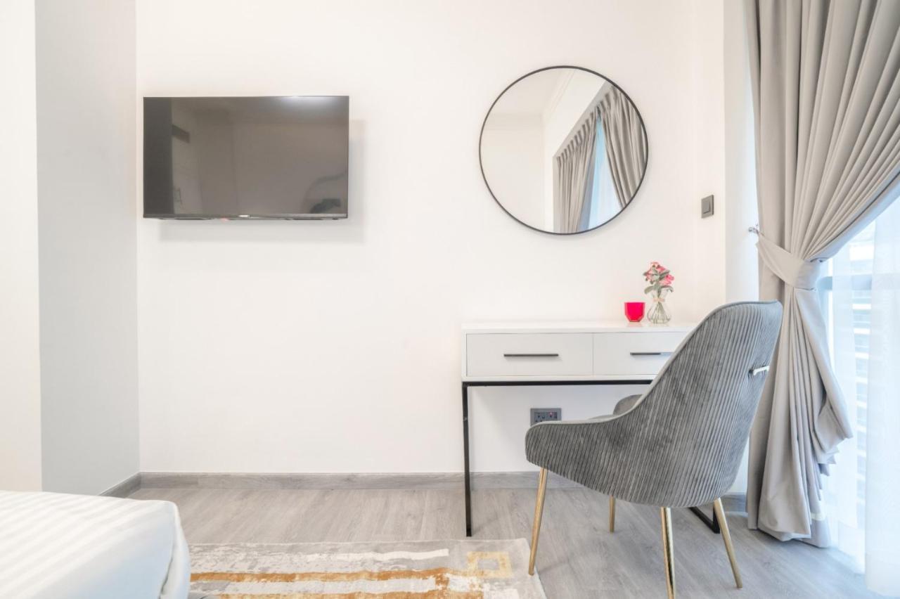 Apartment Boutique Luxury Living Near Palm Jumeirah Dubai
