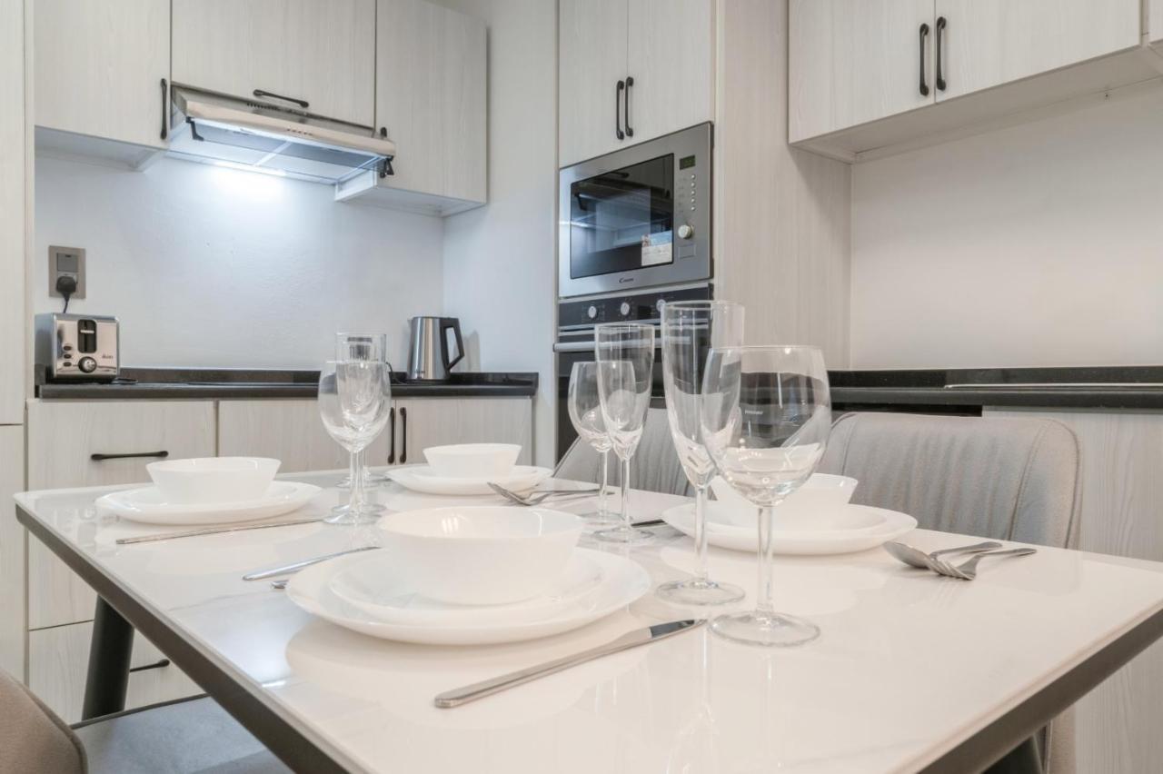 Boutique Luxury Living Near Palm Jumeirah *