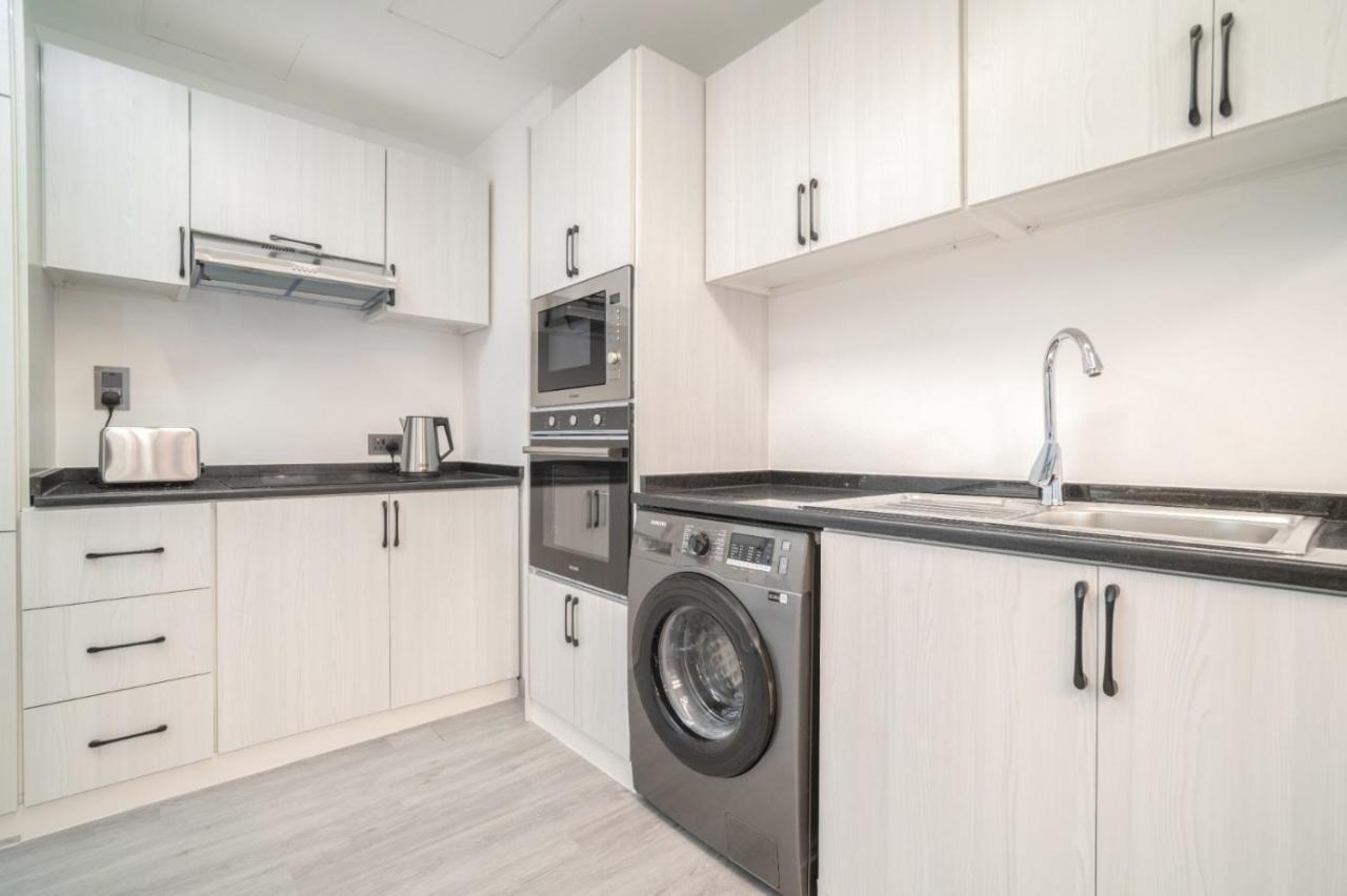 Boutique Luxury Living Near Palm Jumeirah * Dubai
