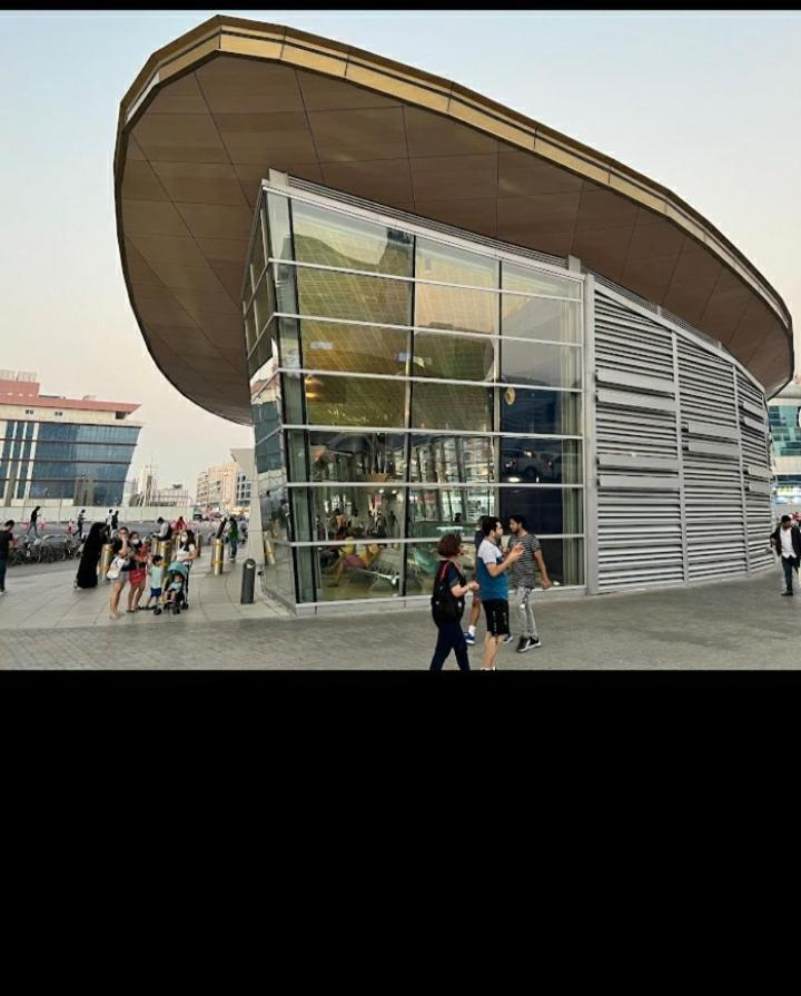 Apartment Burjuman Metro Stations Unisex Private - 04 *