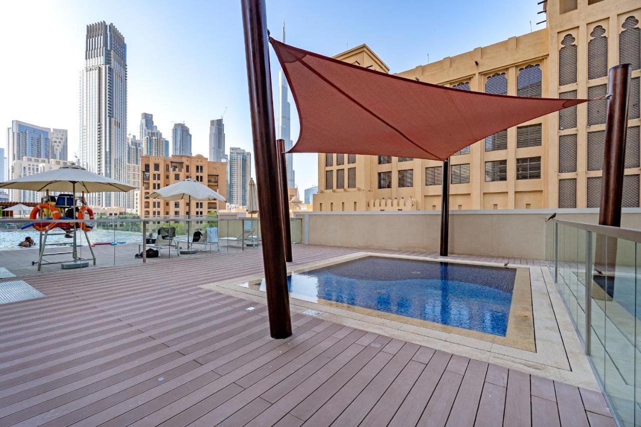 Apartment Luxe & Modern Two Bedroom Downtown - Close To Burj Khalifa & The Mall By Sojo Dubai