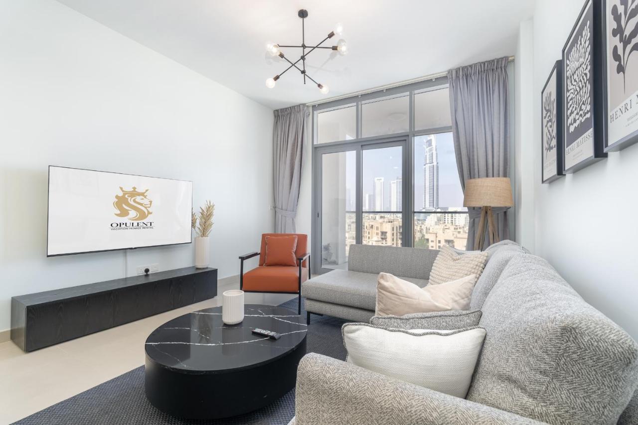 Luxe & Modern Two Bedroom Downtown - Close To Burj Khalifa & The Mall By Sojo Apartment *