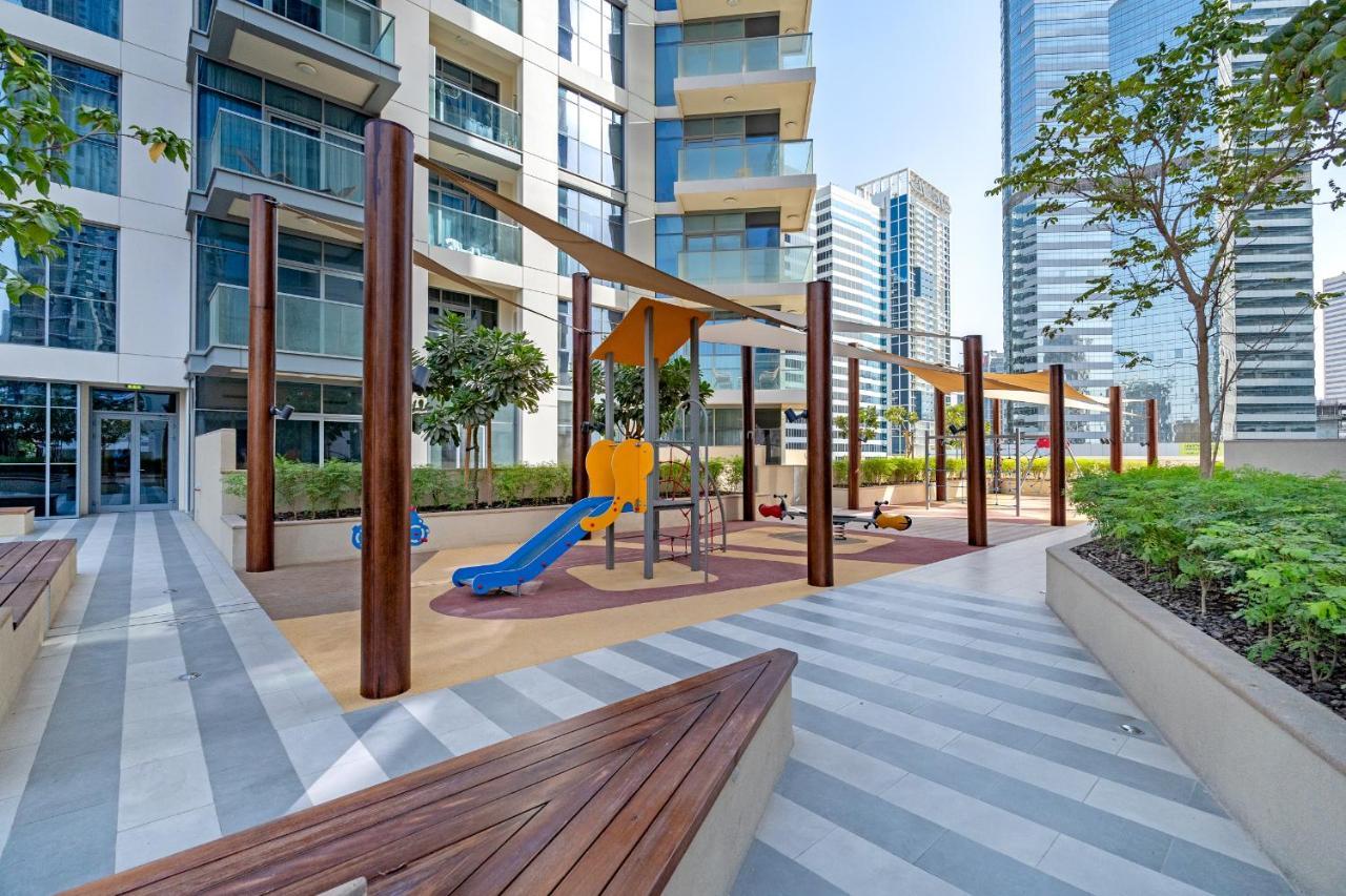 Luxe & Modern Two Bedroom Downtown - Close To Burj Khalifa & The Mall By Sojo * Dubai
