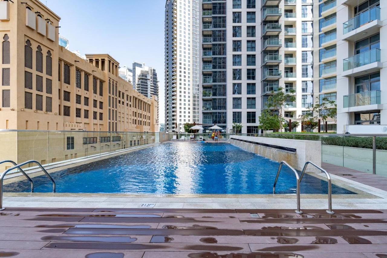 Apartment Luxe & Modern Two Bedroom Downtown - Close To Burj Khalifa & The Mall By Sojo *