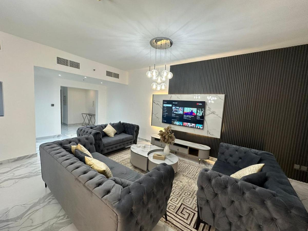 Ultimatestay - Luxurious 4br In Jumeirah Towers Close To Jbr Apartment *