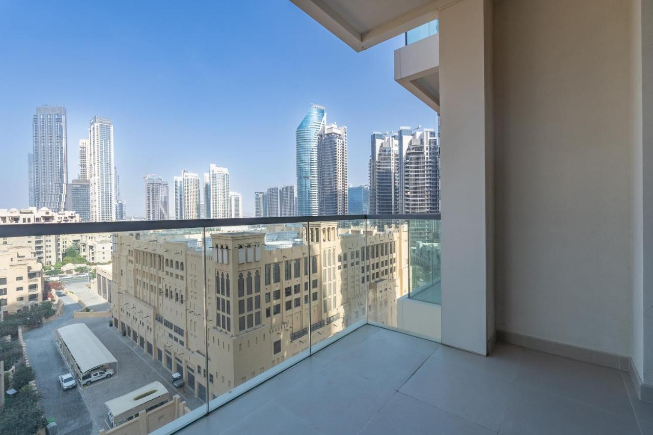 Apartment Luxe & Modern Two Bedroom Downtown - Close To Burj Khalifa & The Mall By Sojo