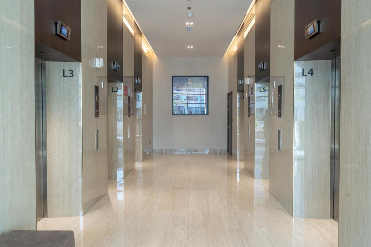 Luxe & Modern Two Bedroom Downtown - Close To Burj Khalifa & The Mall By Sojo