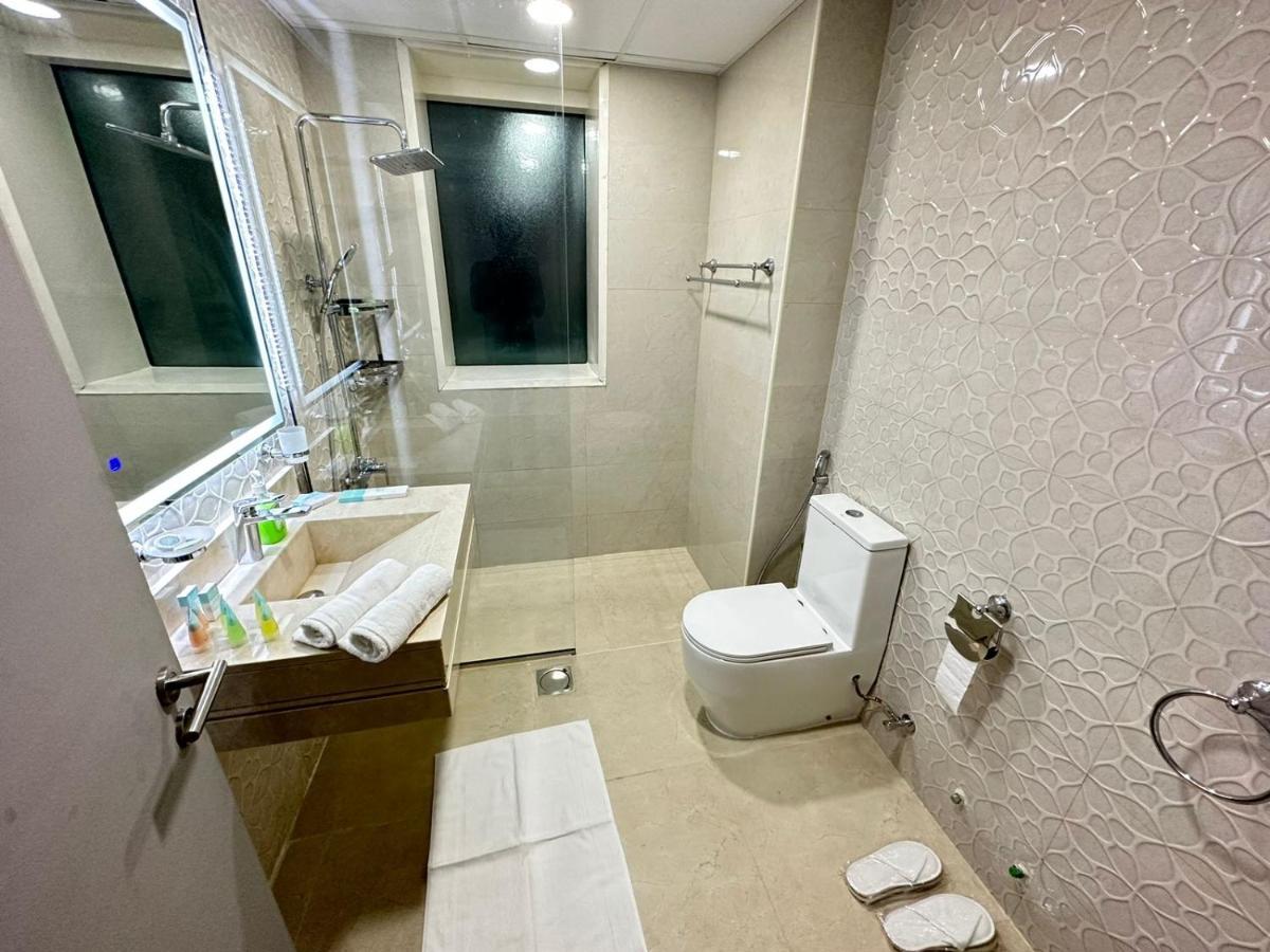 Ultimatestay - Luxurious 4br In Jumeirah Towers Close To Jbr Apartment