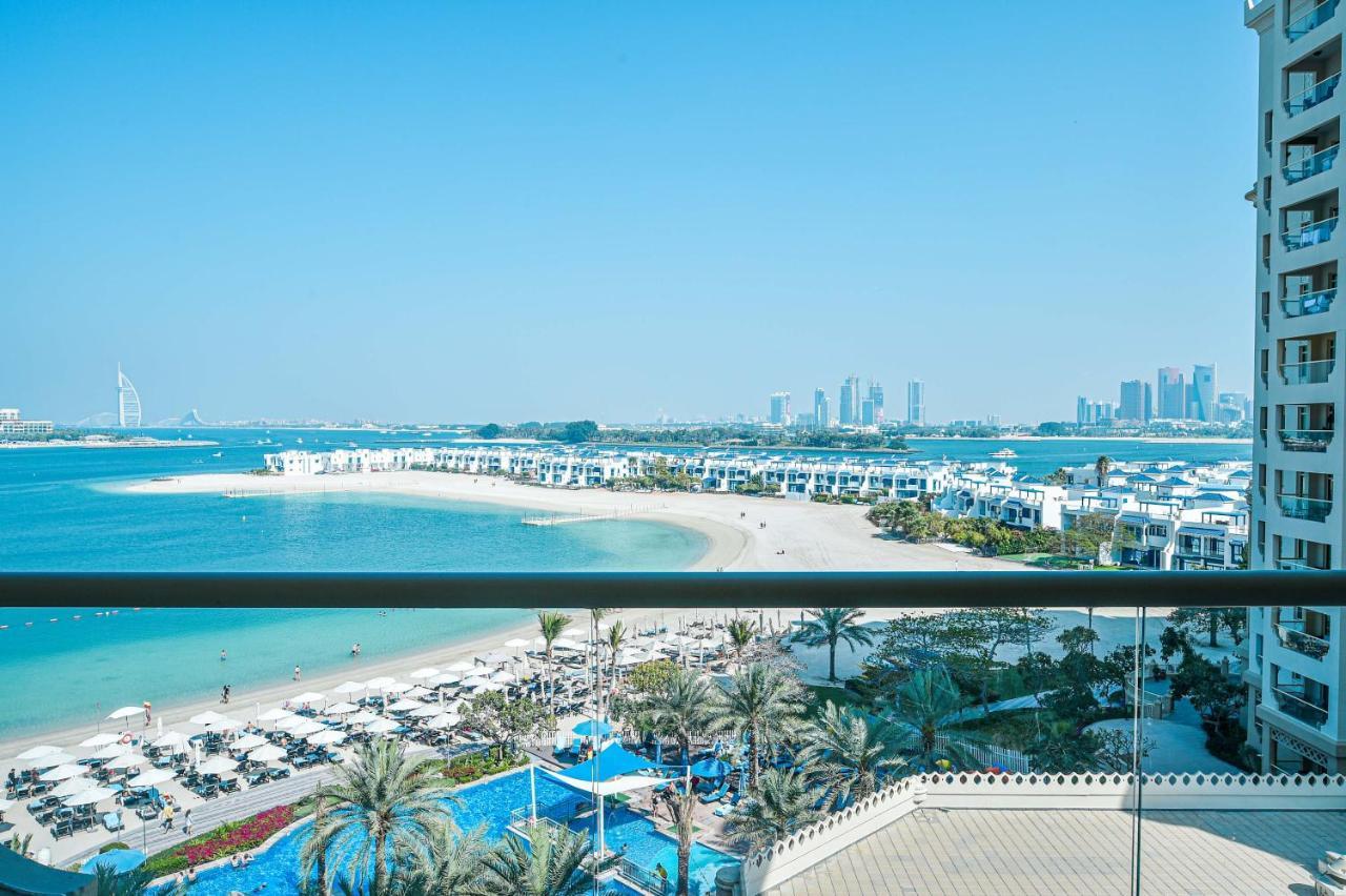 Luxury Escapes - Palm Jumeirah's Spectacular Ocean-view - Nabat Apartment Dubai