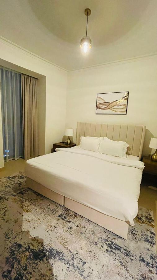 Apartment Amakin Burj Vista Tower 1 Dubai