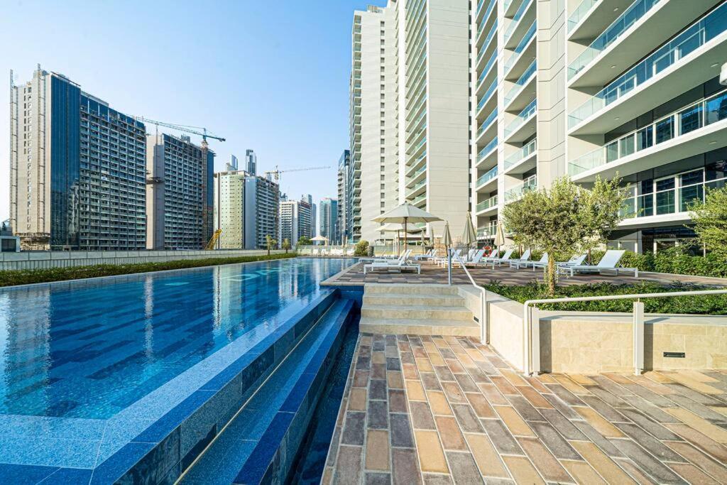 Vera Residences Business Bay Apartment *