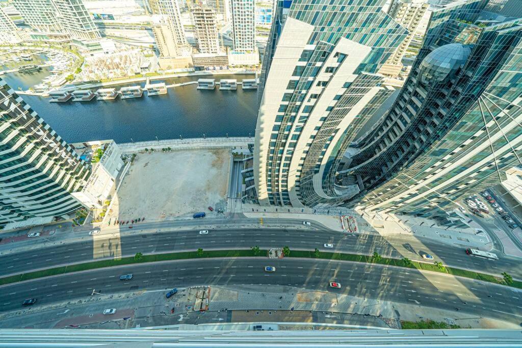 Vera Residences Business Bay