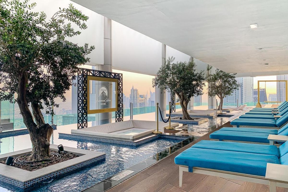 Frank Porter - Paramount Midtown Apartment Dubai