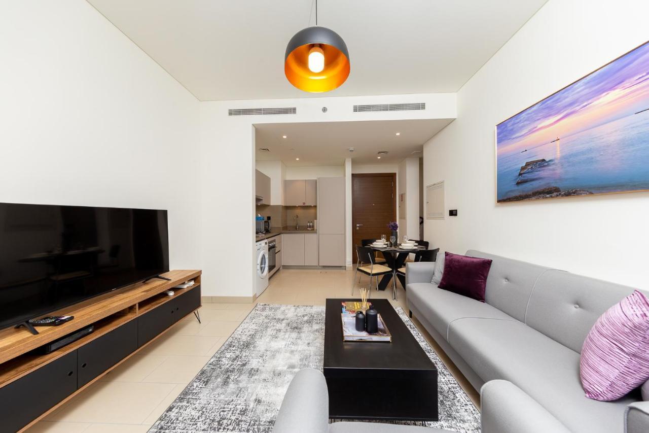 Beautiful 1br - Close To Downtown With Pool And Gym Apartment Dubai