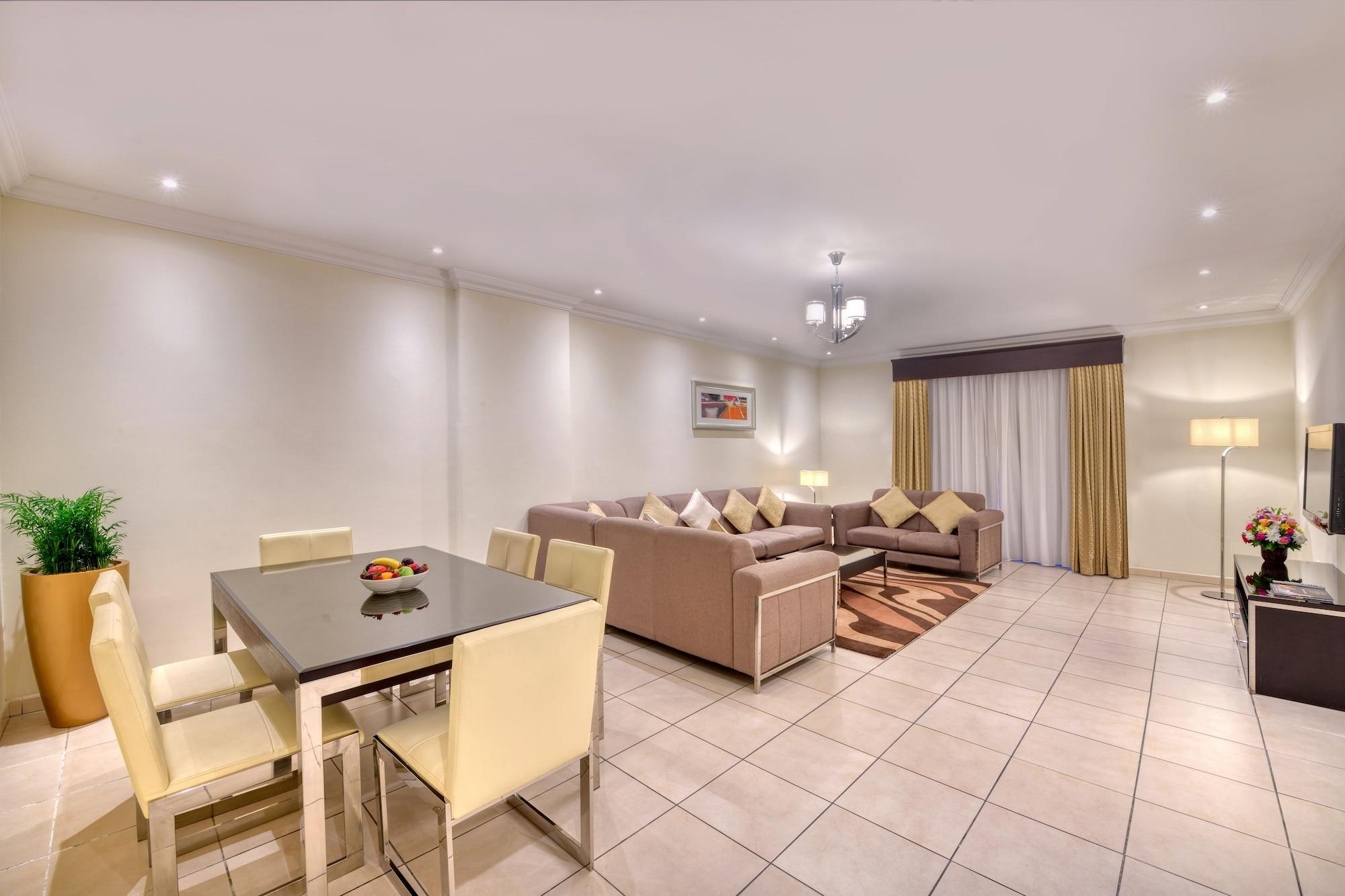Aparthotel Pearl Marina 3*