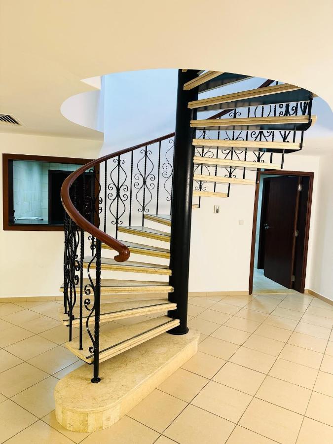 View Marina Host Hostel Dubai