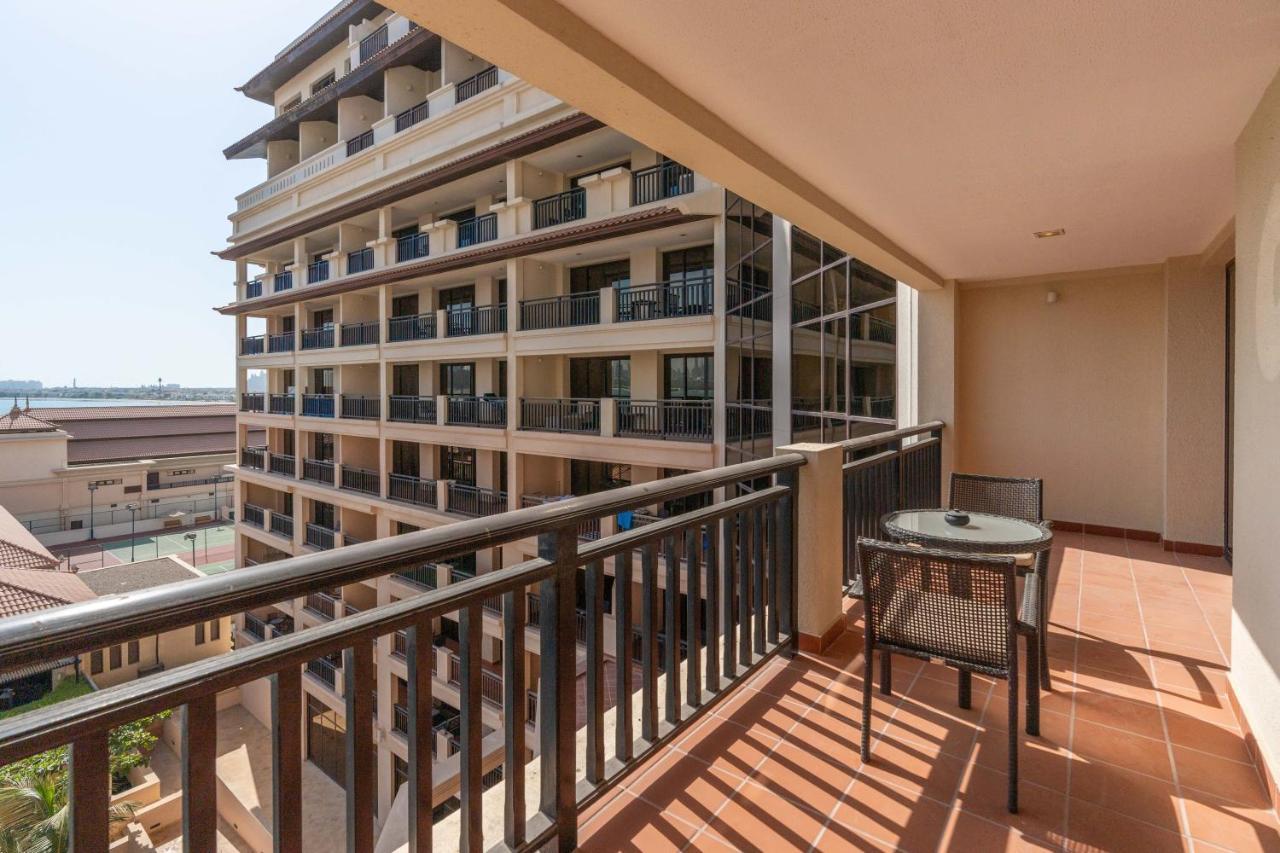 Apartment Lux I Palm Jumeirah I Palm Views Dubai