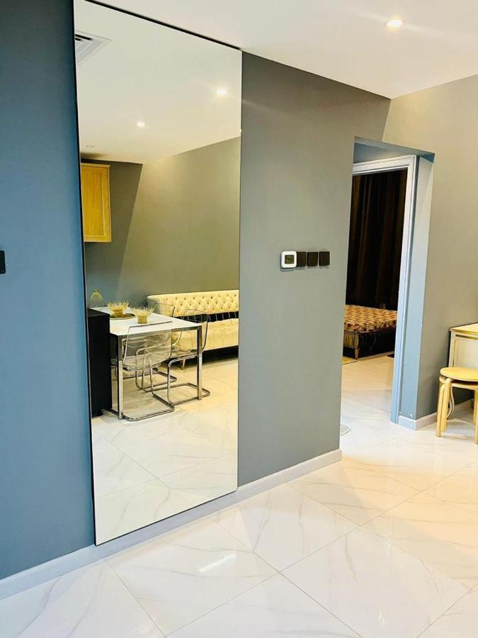 Ultra Luxury Fully Furnished 1bhk Apartment Dubai