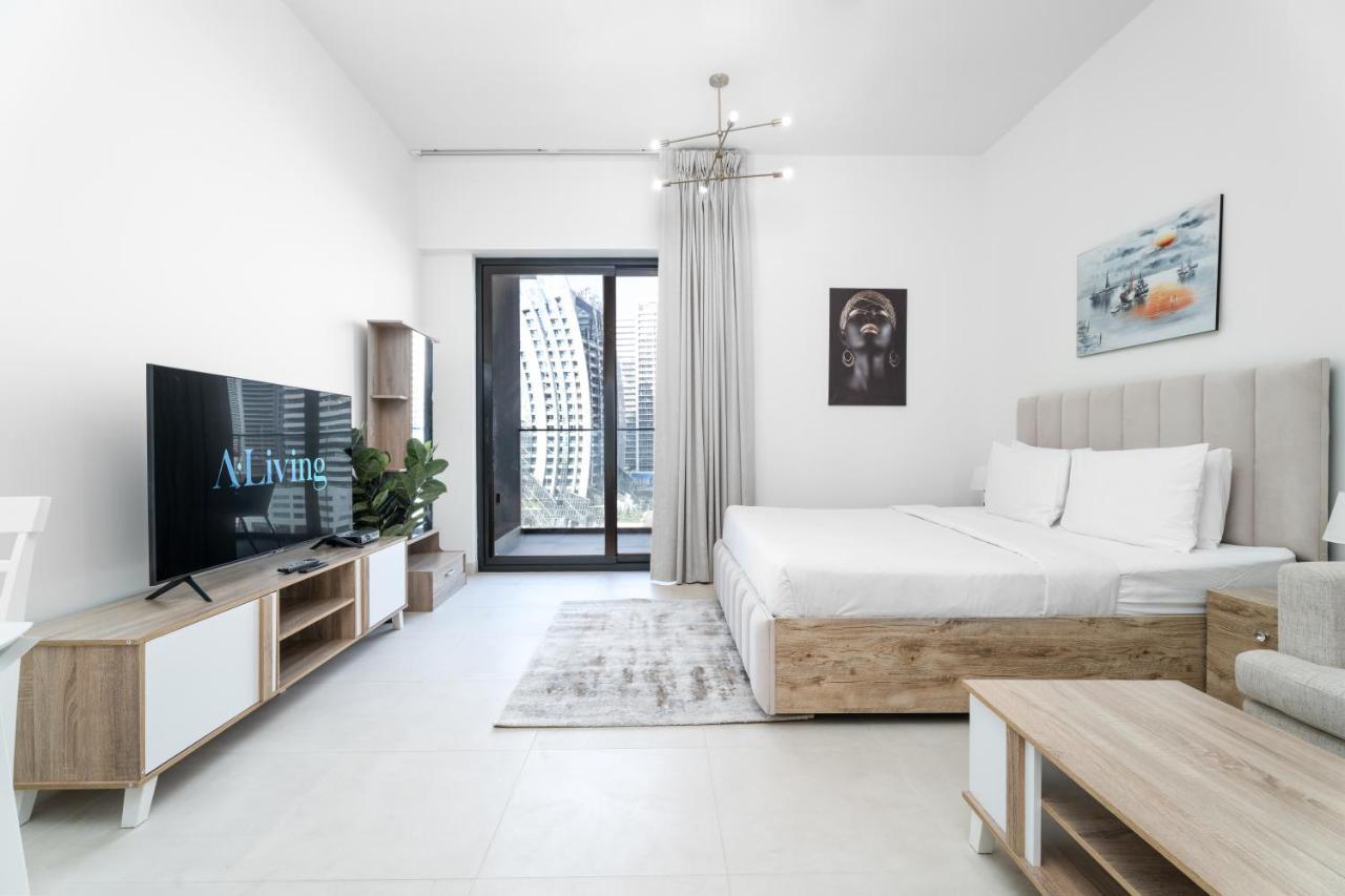 Apartment Aliving Stylish Binghatti Canal View & Burj Khalifa
