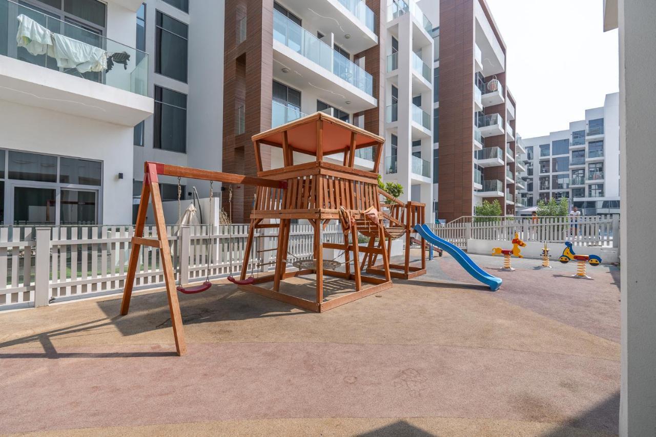 Modern Comfort In A Spacious - Suiteable Apartment Dubai