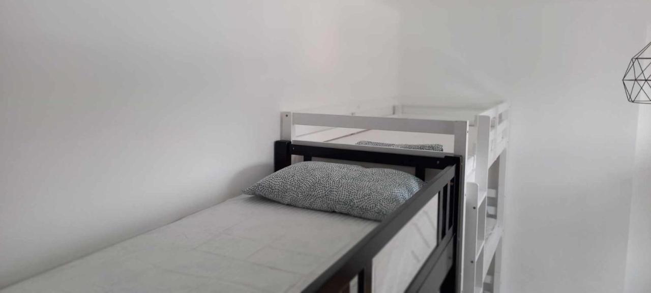 Jbr Synergy Hostel Dubai