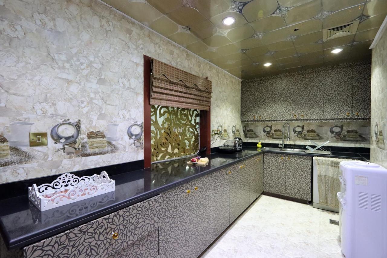 Livbnb - Upgraded 3+ 1 Bedroom Near In Jbr The Walk Apartment *