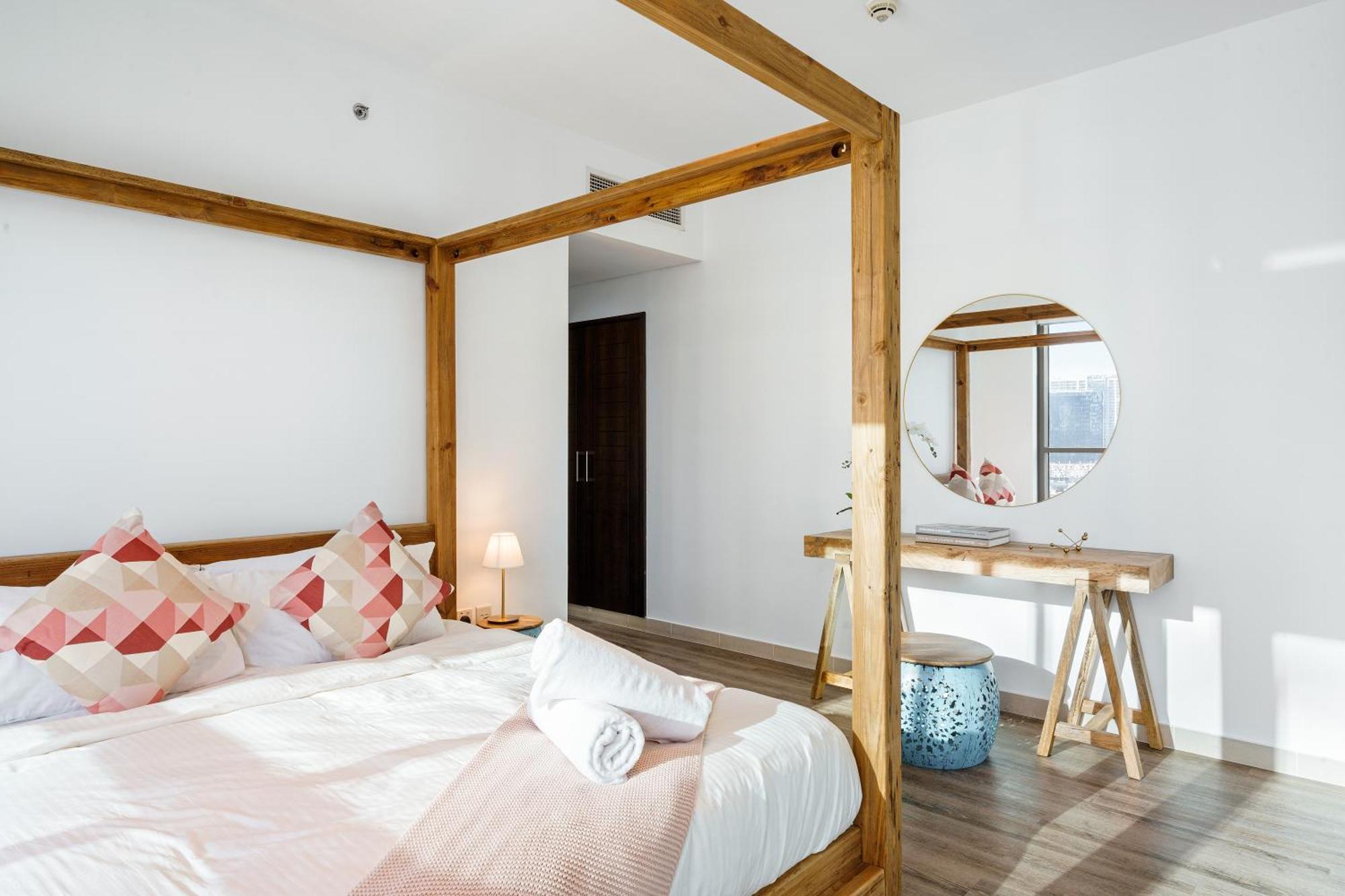 Stylish 2br In Downtown - Walk 2 Opera Apartment Dubai