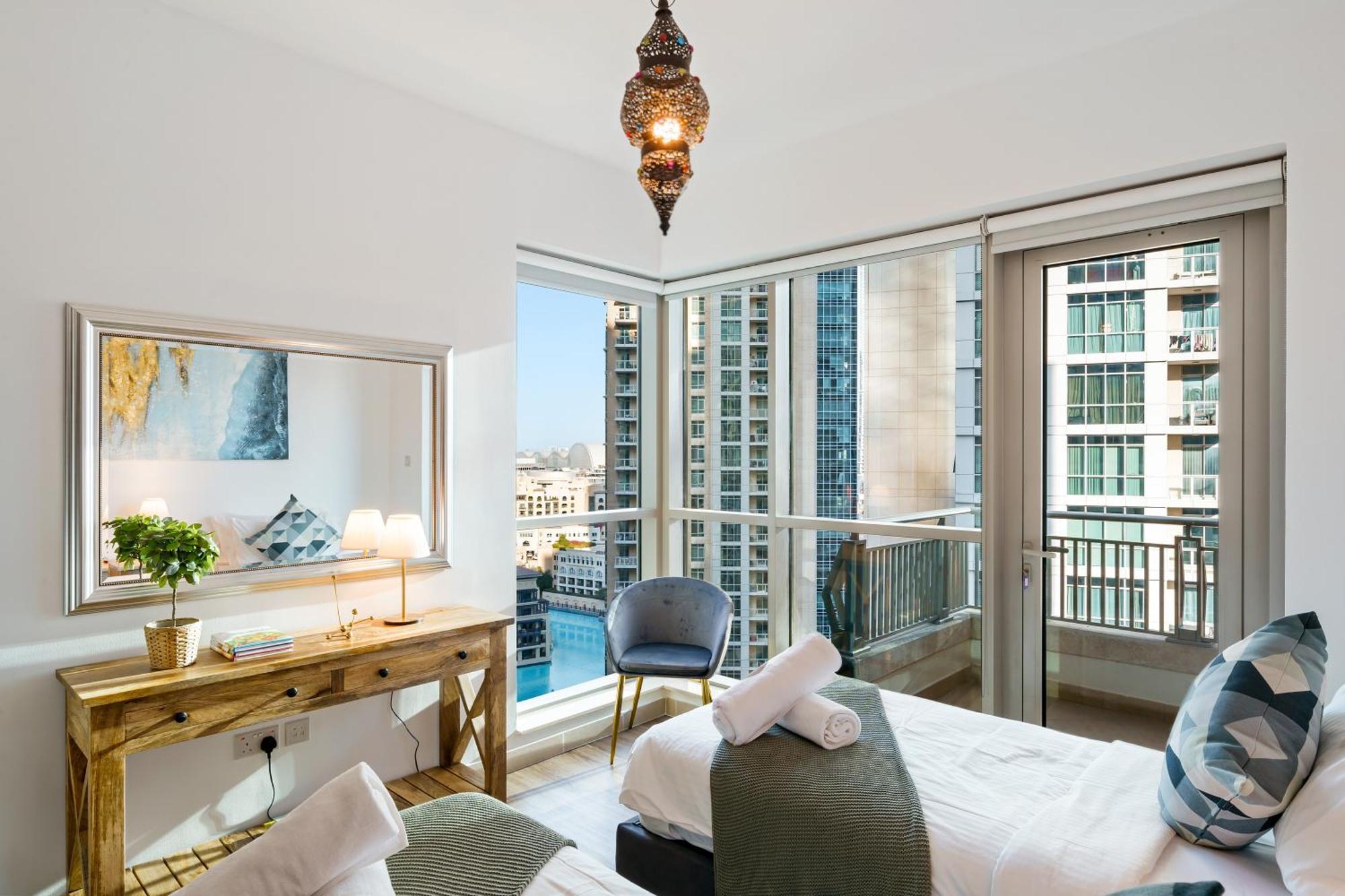 Stylish 2br In Downtown - Walk 2 Opera *