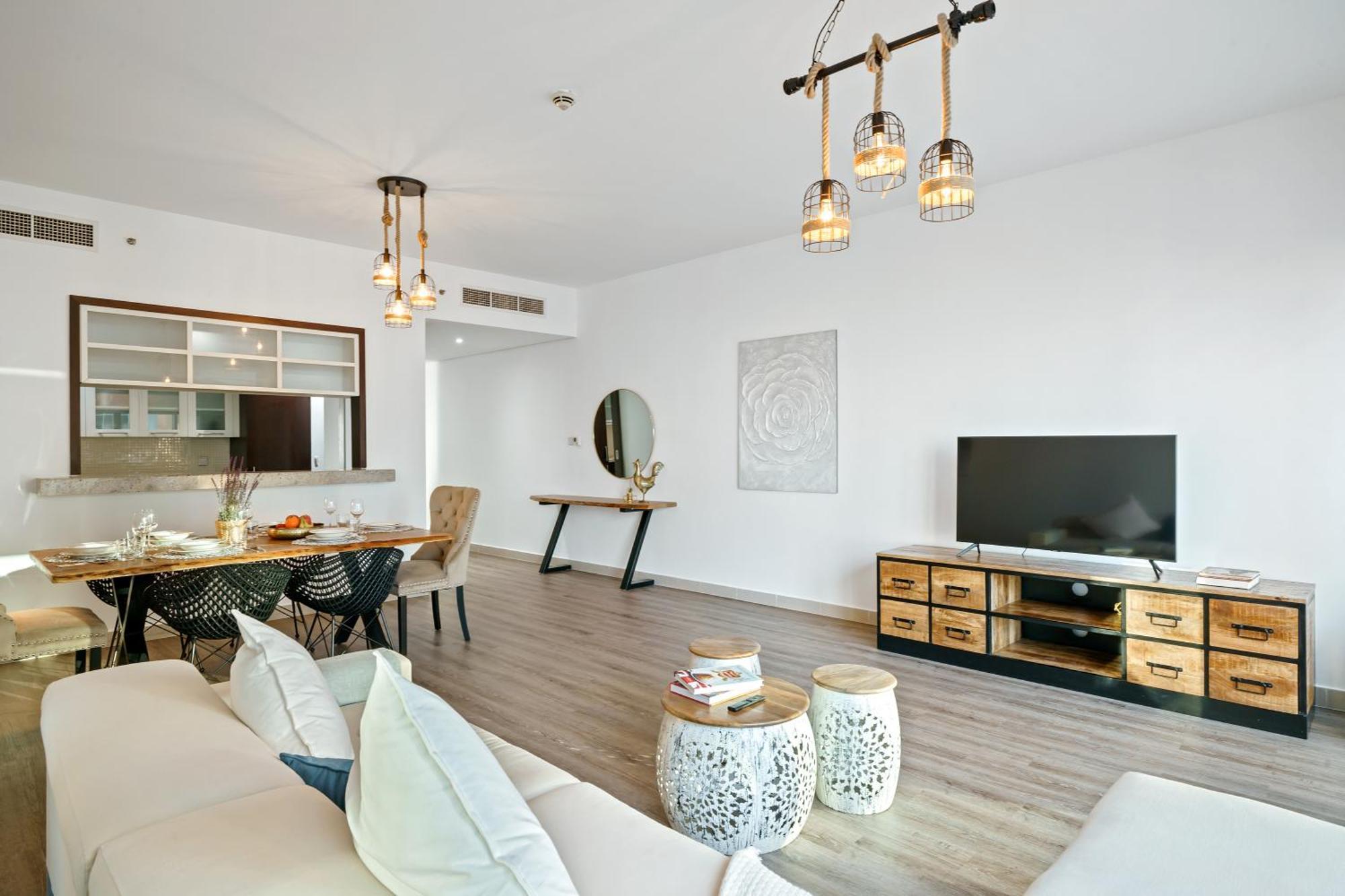Stylish 2br In Downtown - Walk 2 Opera Apartment Dubai