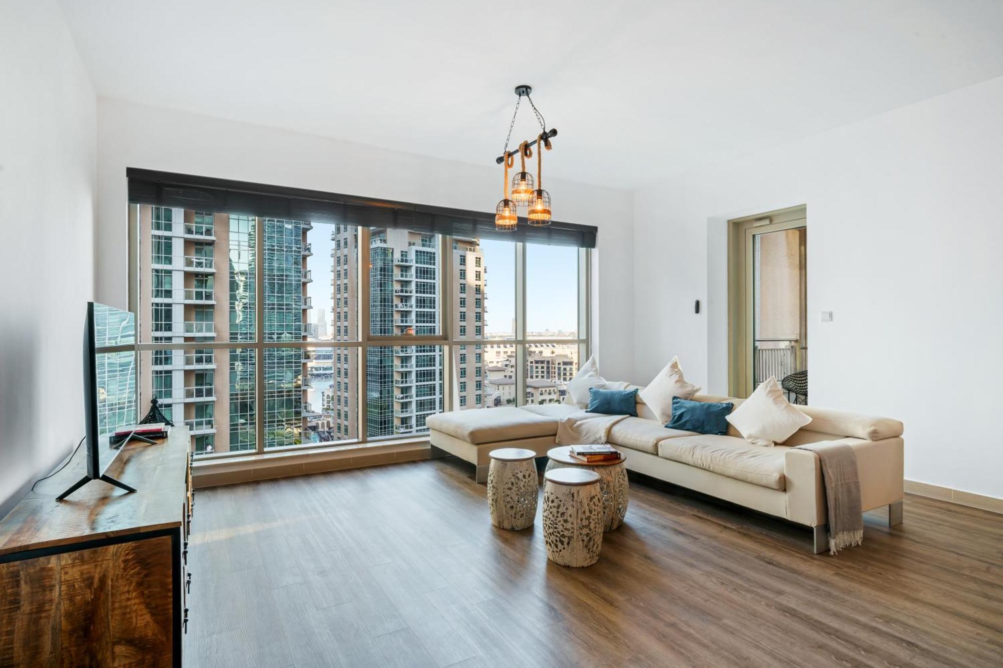 Stylish 2br In Downtown - Walk 2 Opera Apartment *