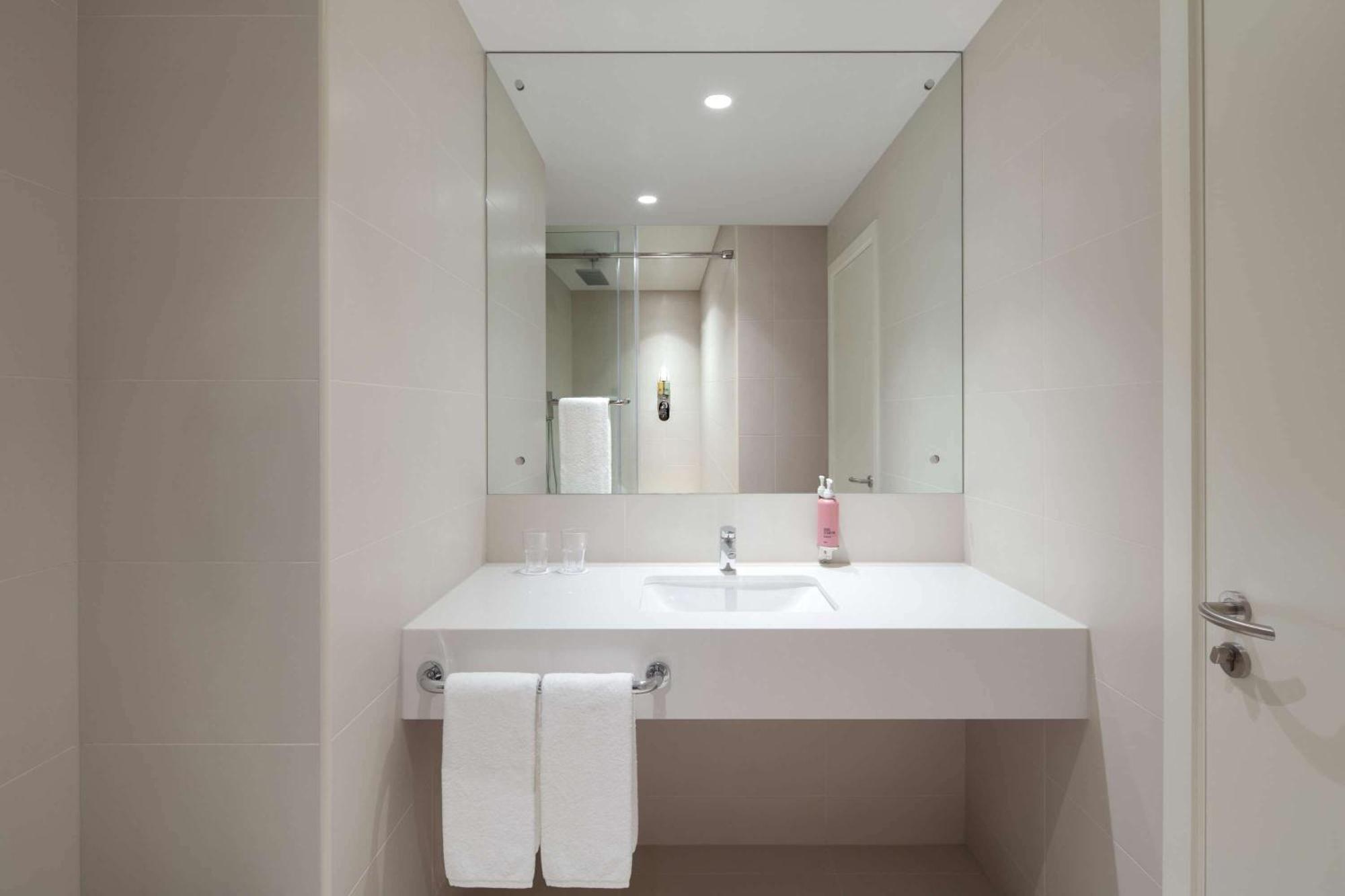 Rove Downtown Hotel 3*