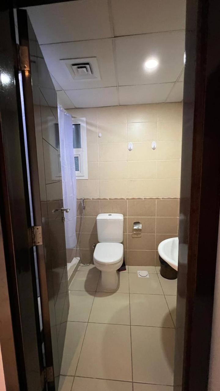 Premium Marina Two Bedroom With Sea View - Family Only * Dubai