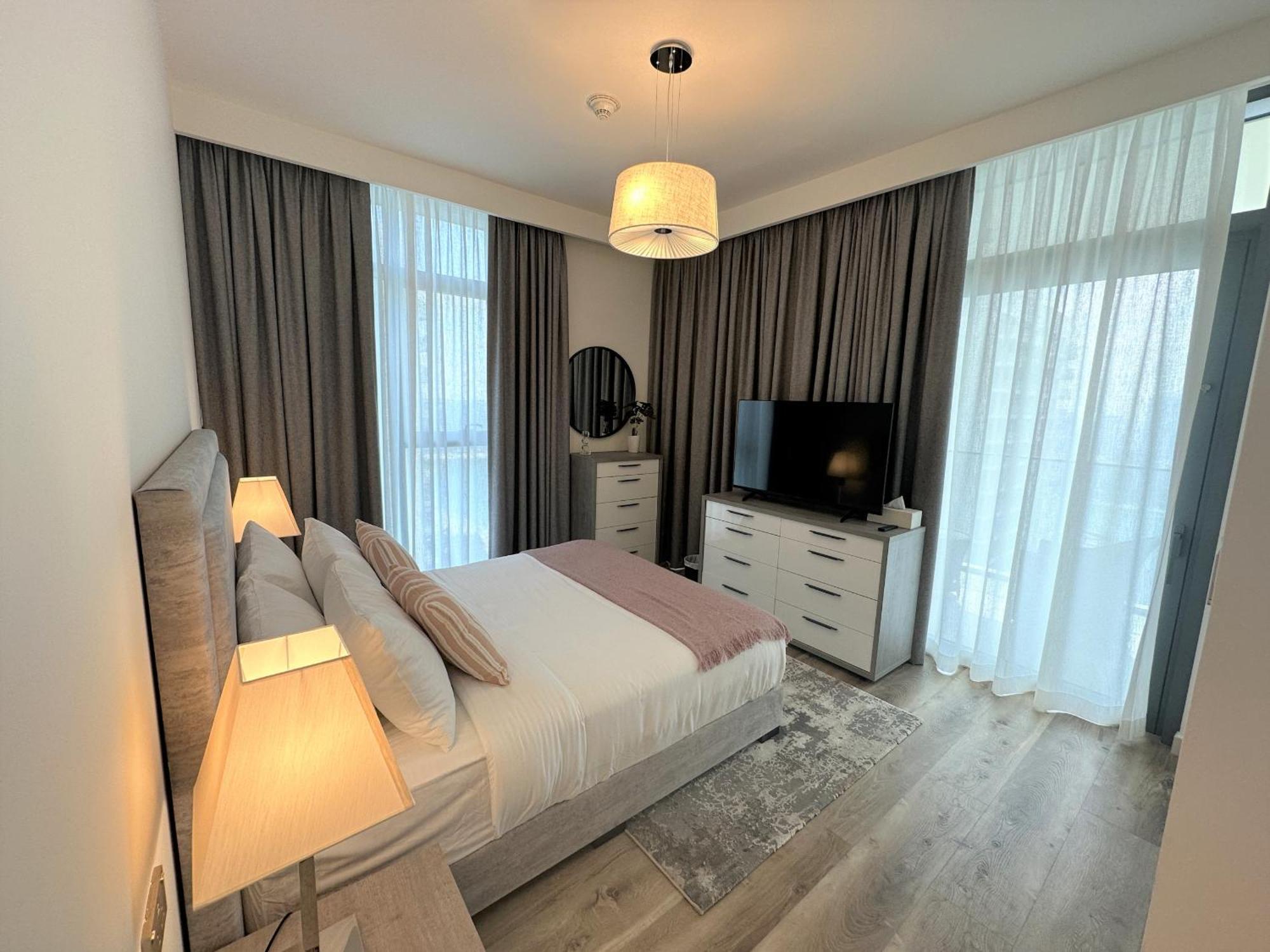 Easygo - Beach Vista Tower 1 - 3 Bedroom & Maid Palm View