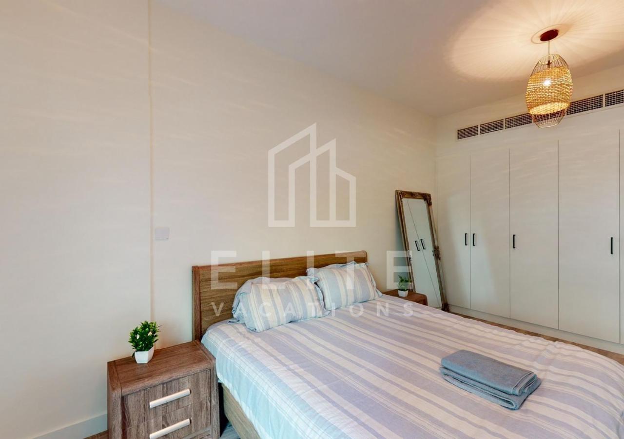 Fully Upgraded 1bd Large Terrace And Extra Sofa Bed Apartment *