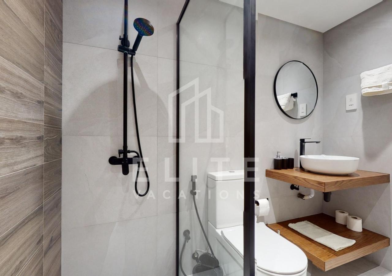 Apartment Fully Upgraded 1bd Large Terrace And Extra Sofa Bed *