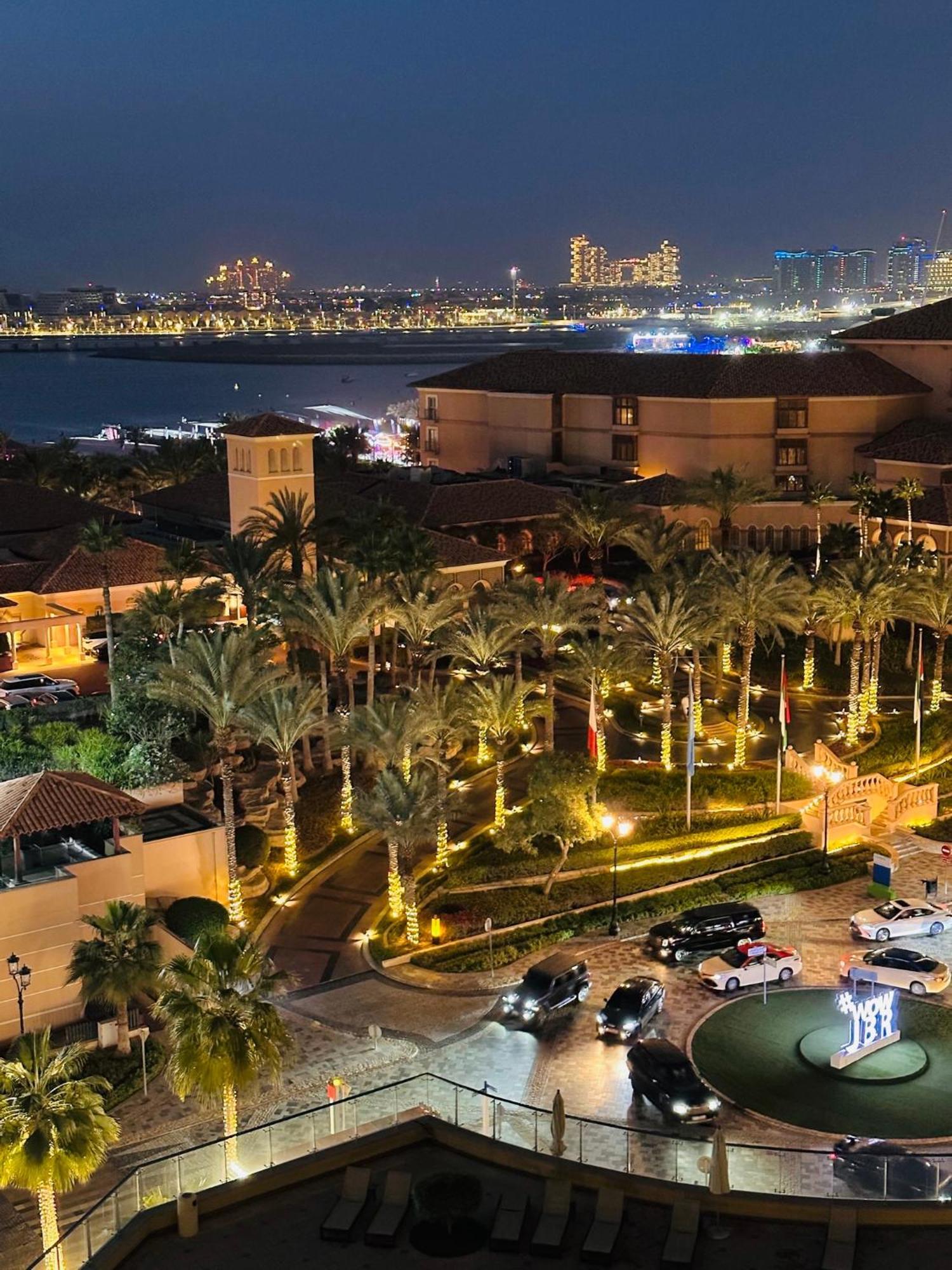 View Marina Host * Dubai