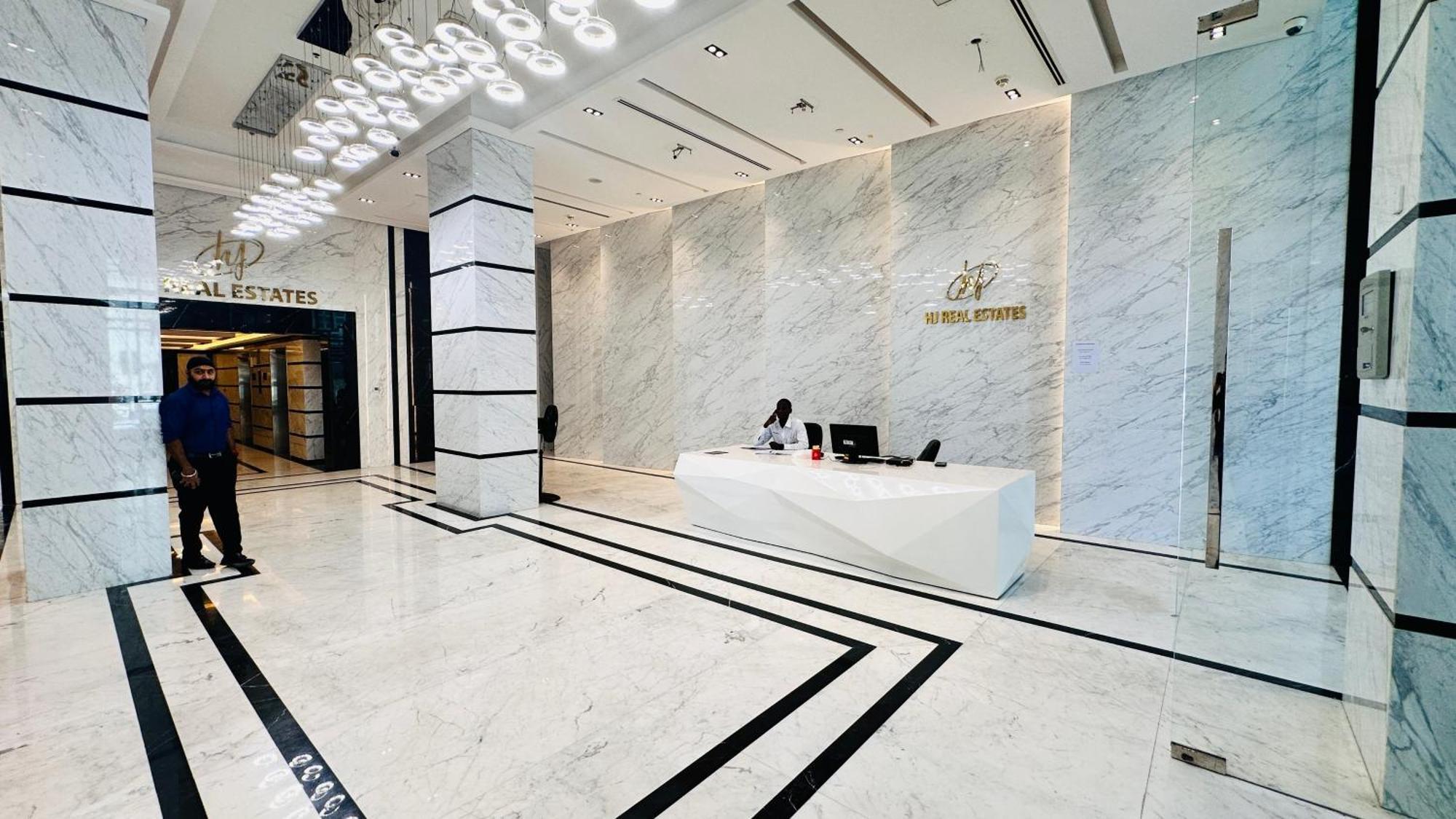 Upscale Burj View With Balcony Free Parking By Belvilla Homestay Dubai