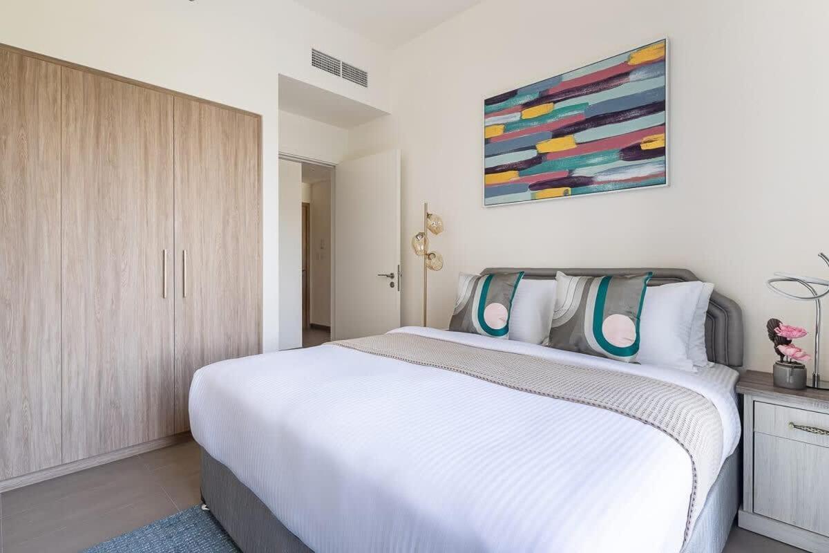 Frank Porter - Executive Residences 2