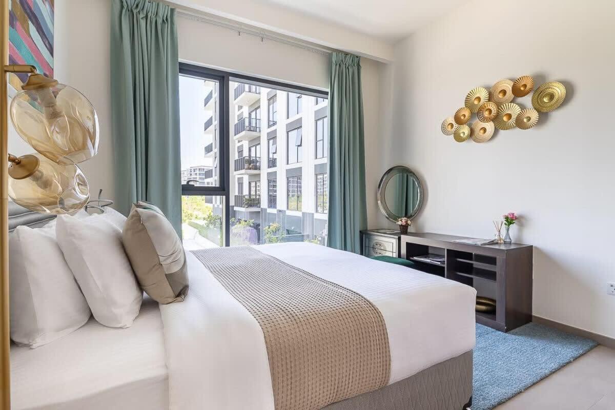 Frank Porter - Executive Residences 2 Apartment *
