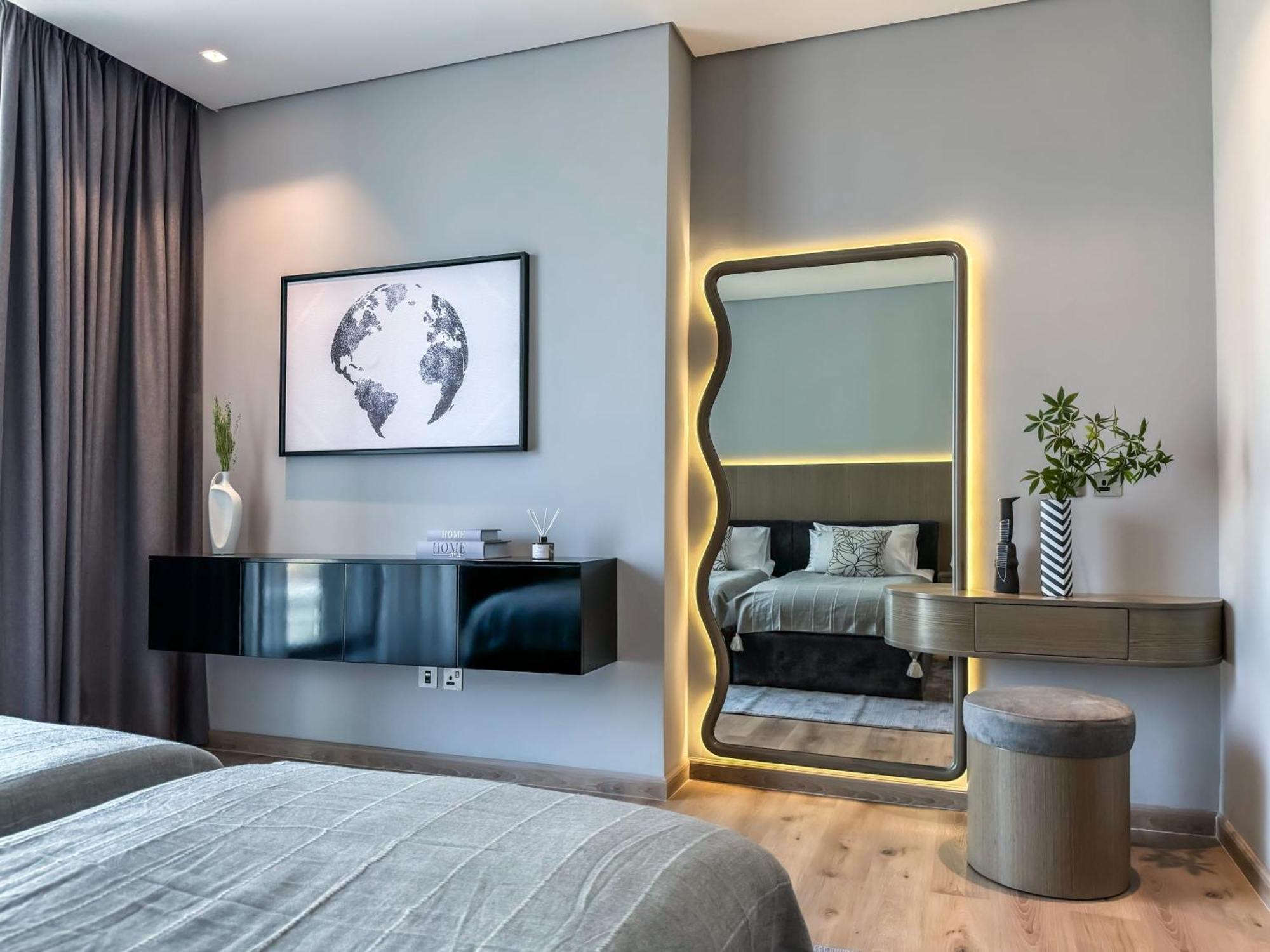 Majestic 2br Haven With Burj Khalifa View Apartment